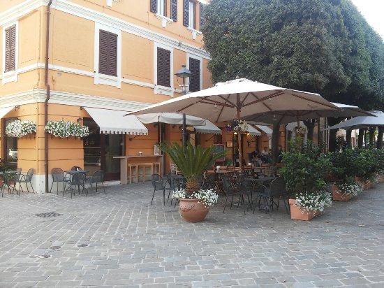 Carducci Cafe & Cucina